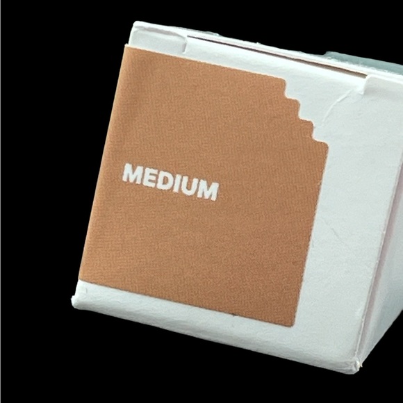 Milk Makeup Flex Foundation Stick  Medium Coverage Natural Look Blendable - Picture 2 of 12